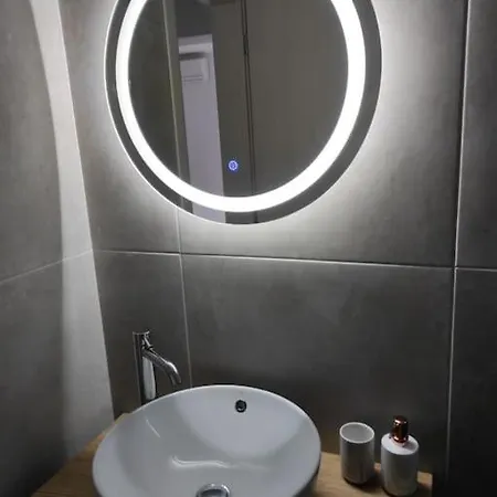 Апартаменти New Studio In The Heart Of Hersonisos Херсонісос